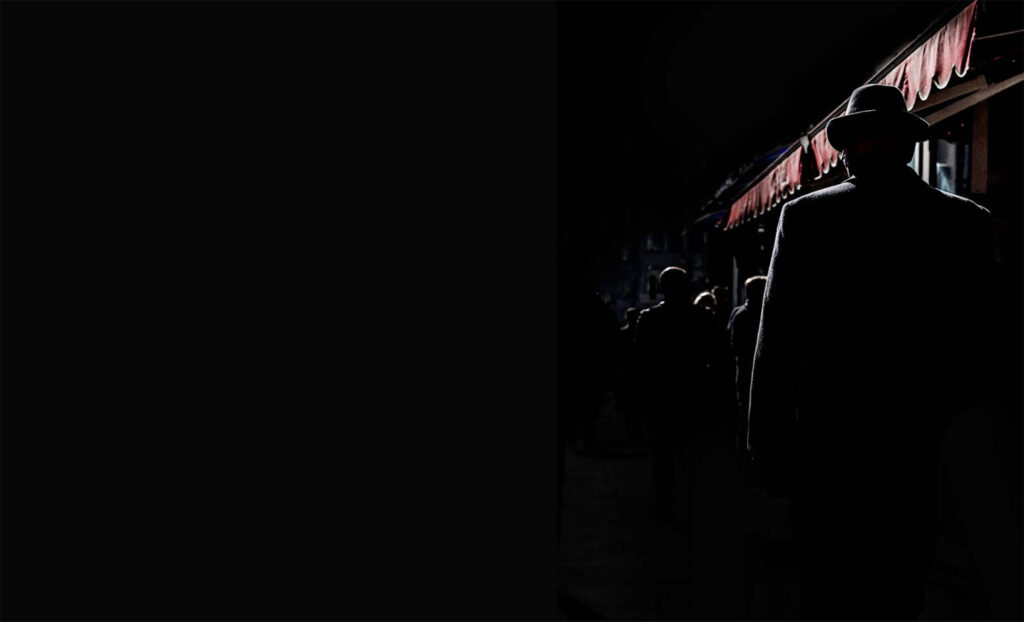 ManInTheDark.AgelaAmbrosini