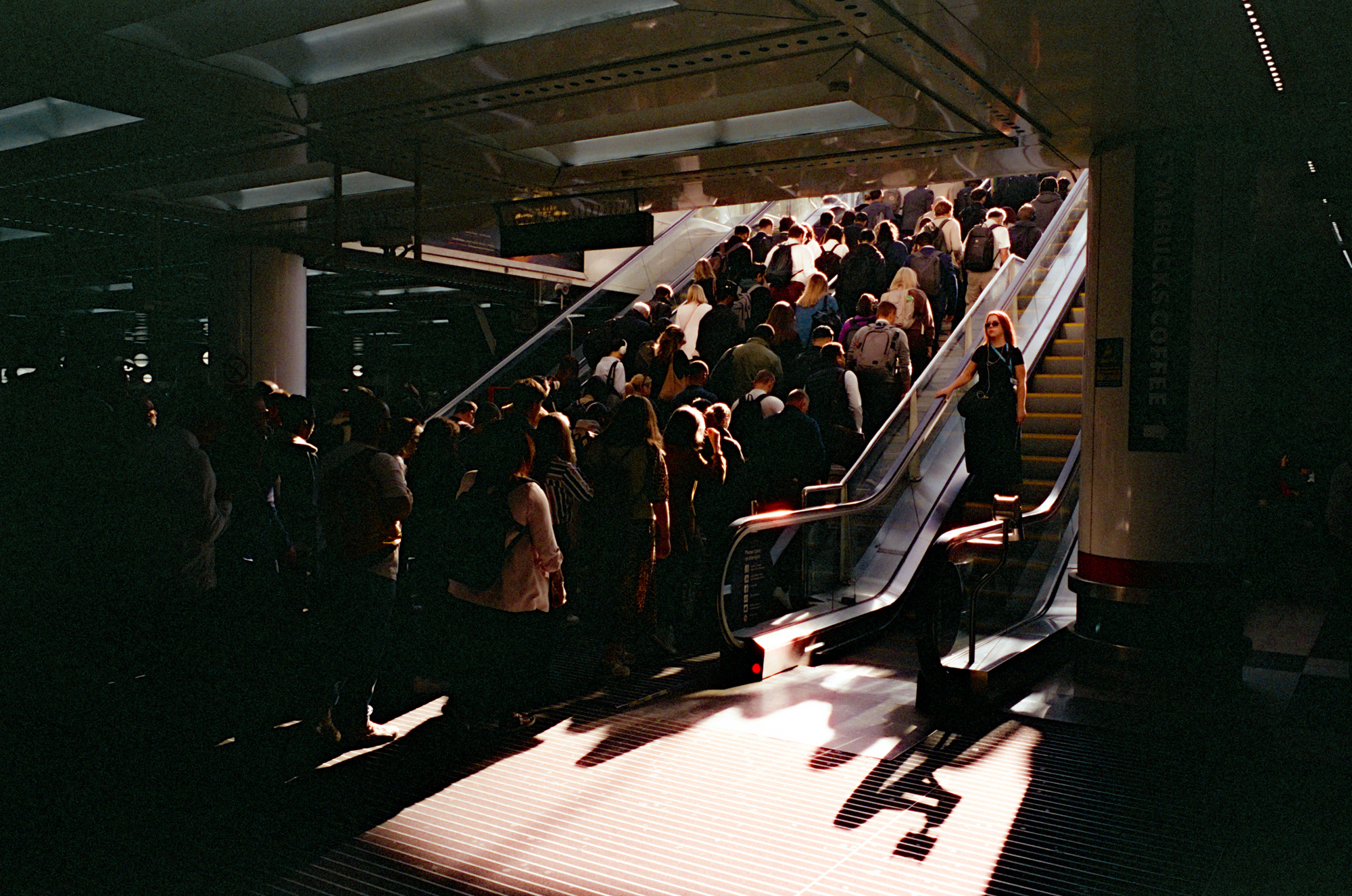 Mike Chudley: Immortalizing Extraordinary Moments Through Street Photography
